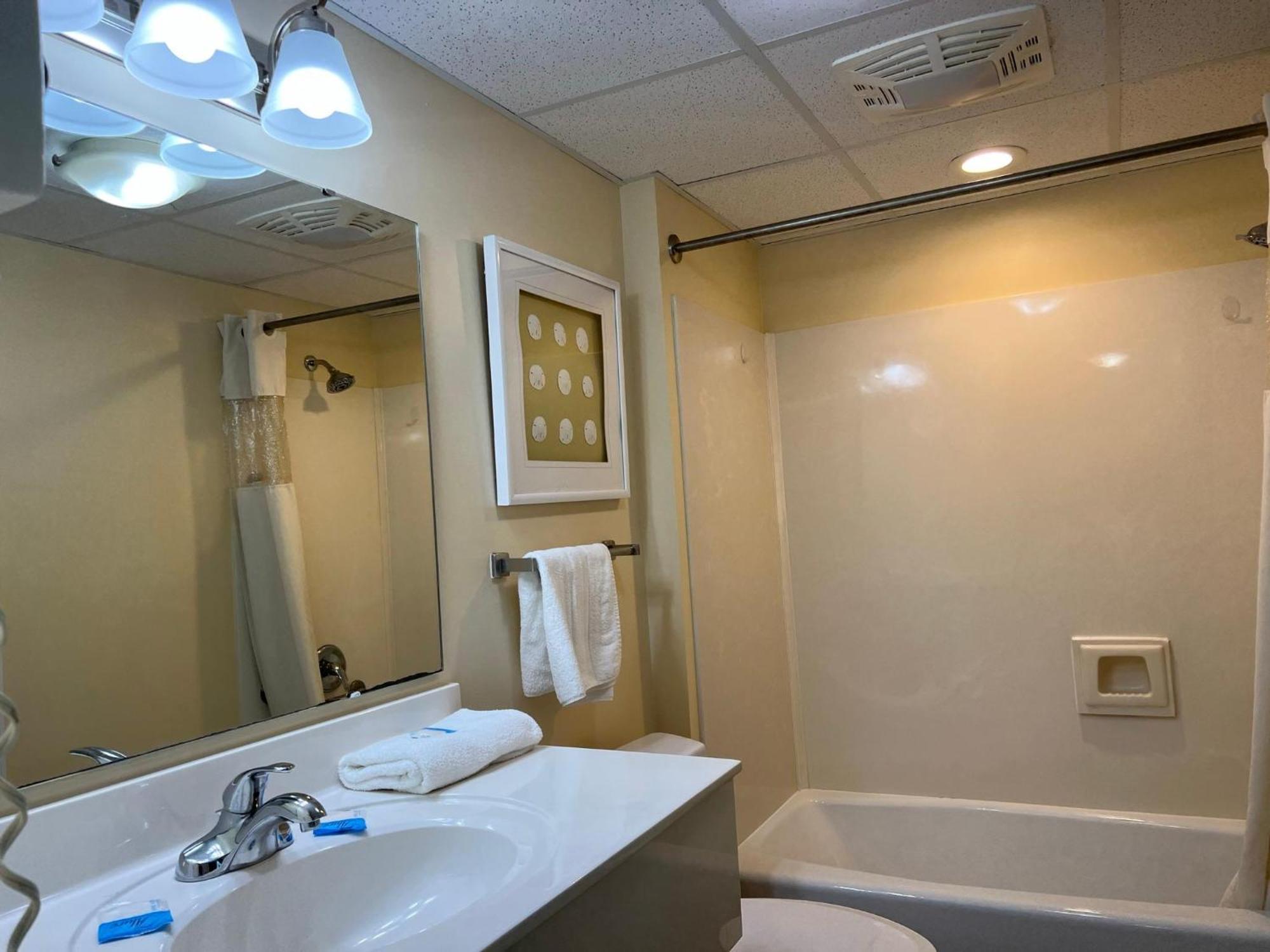 2501 S Ocean Blvd, 0811 - Ocean Front Sleeps 6 Myrtle Beach Exterior foto